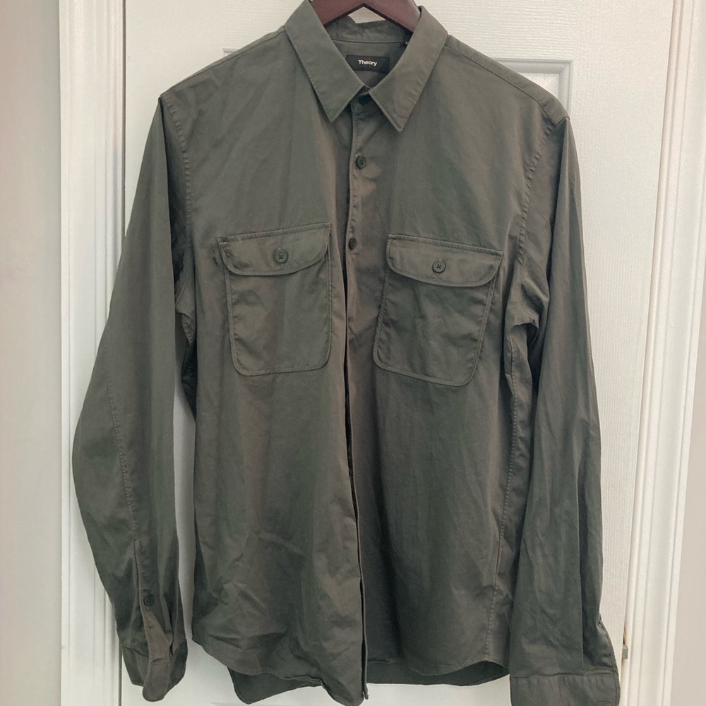 Theory button-down